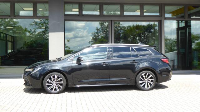 Toyota Corolla Touring Sports 2.0 Hybrid Style - foto 2 di 4