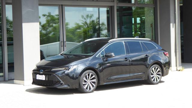 Toyota Corolla Touring Sports 2.0 Hybrid Style usato a QUATTRO CASTELLA