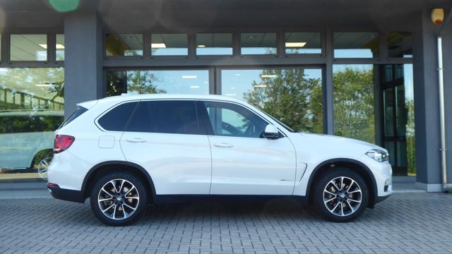 BMW X5 xDrive25d Business - foto 4 di 4