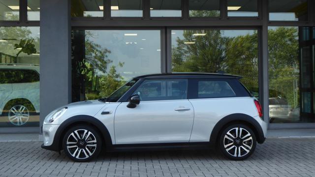 MINI Cooper D 1.5 Cooper D Hype - foto 2 di 4
