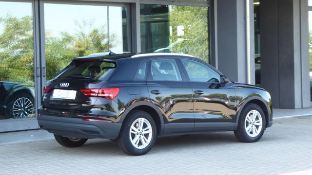 Audi Q3 35 TDI Quattro S-Tronic Business - foto 3 di 4