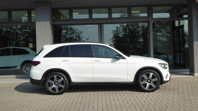 Mercedes-Benz GLC 200 d 4Matic Sport - foto 4 di 4