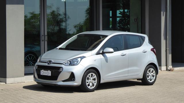 Hyundai i10 1.0 MPI Login usato a QUATTRO CASTELLA