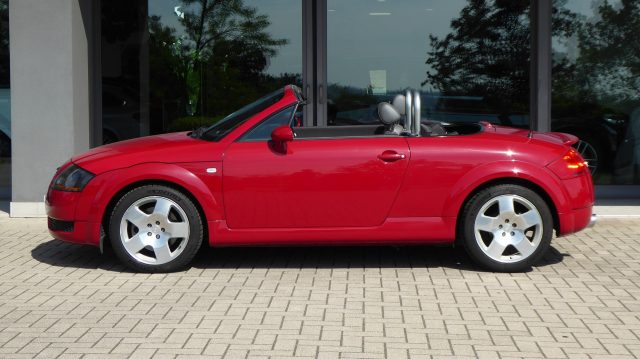 Audi TT Roadster 1.8 T 20V 225 cv Quattro - foto 3 di 4