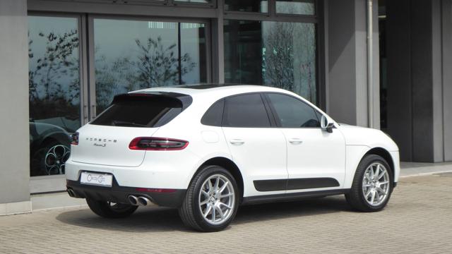 Porsche Macan 3.0 Diesel S - foto 3 di 4
