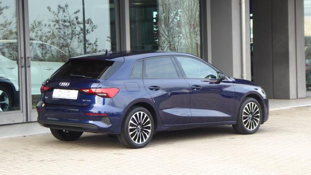 Audi A3 SPB 35 TDI S-Tronic Business - foto 3 di 4