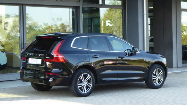 Volvo XC60 B4 automatico Core - foto 3 di 43