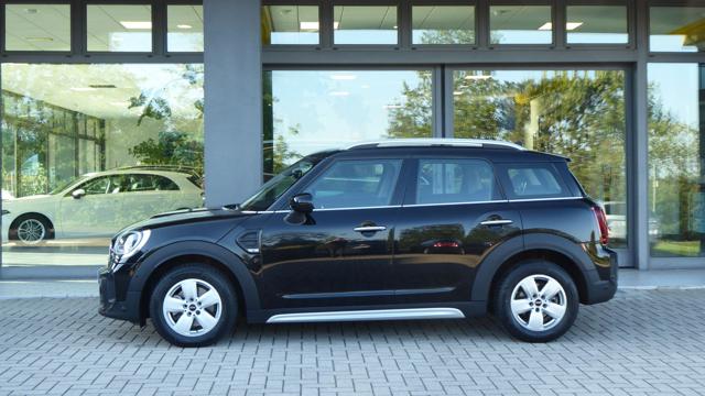 MINI Countryman 2.0 Cooper D Essential Countryman - foto 2 di 4