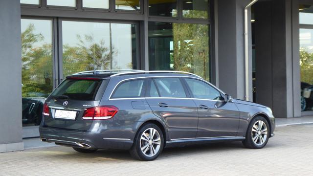Mercedes-Benz E 220 BlueTEC S.W. Automatic Sport - foto 3 di 4