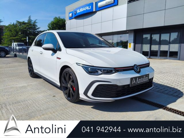 Volkswagen Golf 2.0 TSI DSG GTI - foto 2 di 4