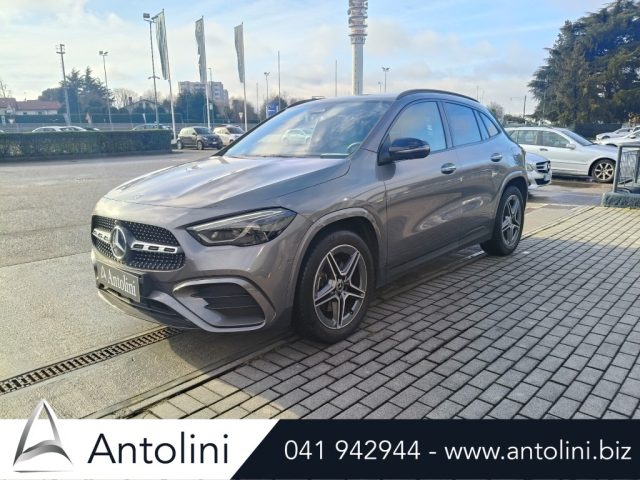 Mercedes-Benz GLA 180 Automatic AMG Line Premium "SOLO 10.987 KM - foto 4 di 4
