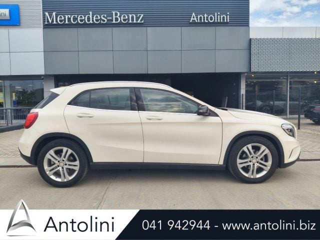 Mercedes-Benz GLA 180 CDI Automatic Sport "TETTO PANORAMICO APRIBILE", del 2015, 113.000 km, in vendita a Venezia (VE)