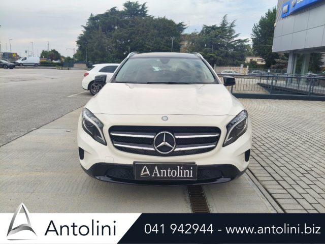 Mercedes-Benz GLA 180 CDI Automatic Sport "TETTO PANORAMICO APRIBILE" - foto 3 di 4