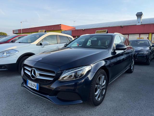 Mercedes-Benz C 200 d S.W. Auto Sport - foto 2 di 4