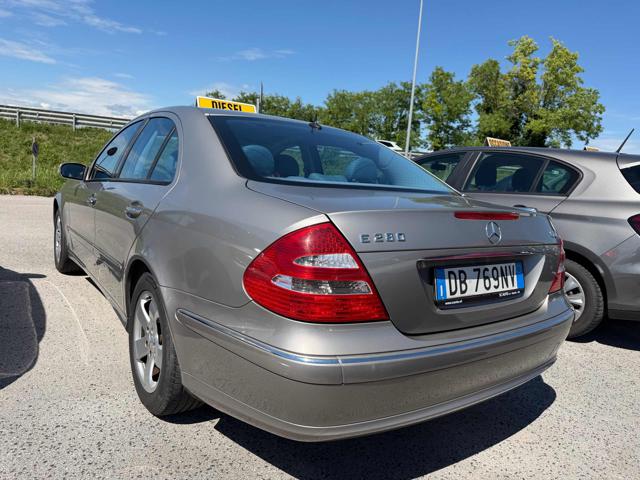 Mercedes-Benz E 280 CDI cat Avantgarde - foto 4 di 4
