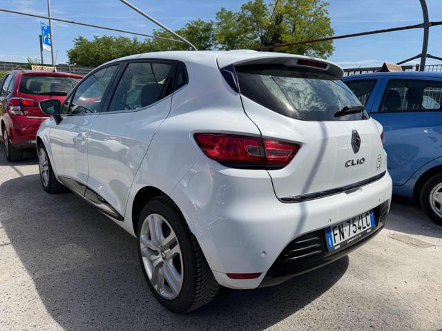 Renault Clio dCi 8V 75 CV Start&Stop 5 porte Energy Business - foto 4 di 4