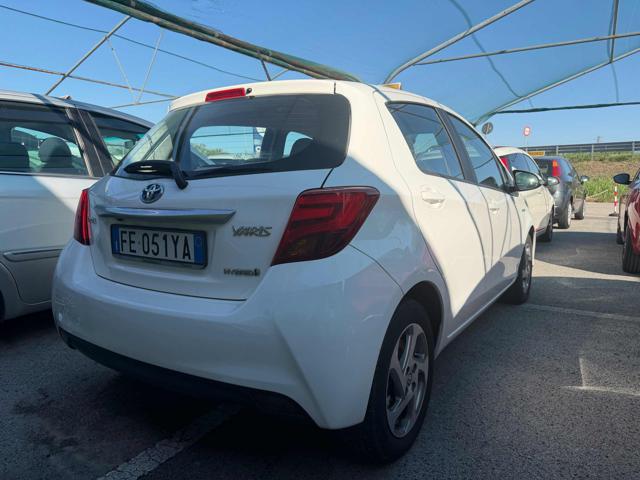 Toyota Yaris 1.5 Hybrid 5 porte Active - foto 4 di 9
