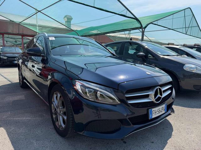 Mercedes-Benz C 200 d S.W. Auto Sport - foto 2 di 4
