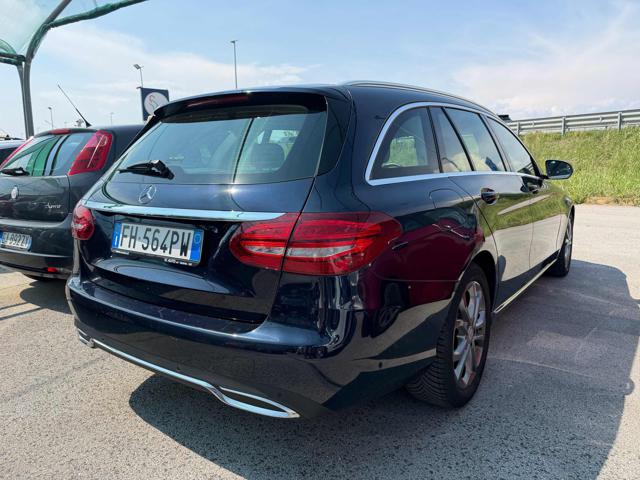 Mercedes-Benz C 200 d S.W. Auto Sport - foto 3 di 4