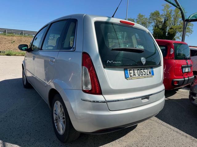 Lancia MUSA 1.4 16V EURO 5 Oro - foto 3 di 9