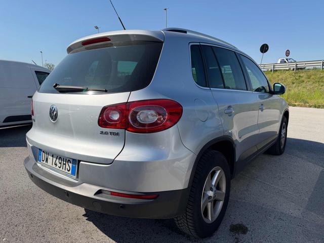 Volkswagen Tiguan 2.0 16V TDI DPF Trend & Fun (18°) - foto 3 di 4