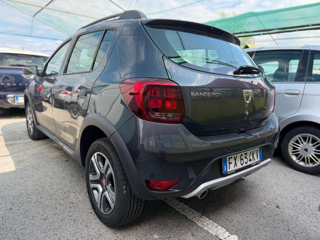 Dacia Sandero Stepway 1.5 Blue dCi 95 CV Comfort - foto 3 di 4