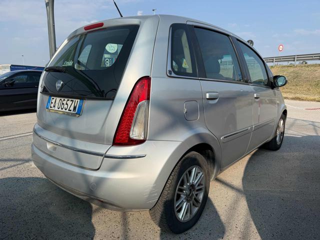 Lancia MUSA 1.4 16V EURO 5 Oro - foto 3 di 4