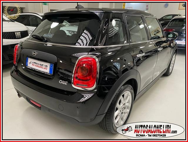 MINI One 1.5 One Business 5 porte Automatico - foto 3 di 4