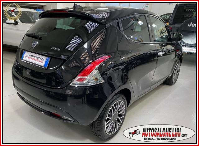 Lancia Ypsilon HYBRID 1.0 FireFly 70cv GOLD PLUS - foto 3 di 4
