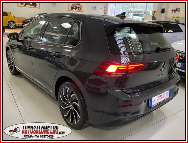 Volkswagen Golf 1.0 eTSI EVO DSG Life IBRIDA - foto 4 di 4