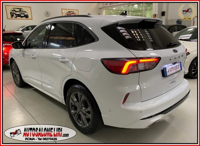 Ford Kuga 2.5 PLUG IN HYBRID 225cv ST-Line X CVT 2WD - foto 4 di 36