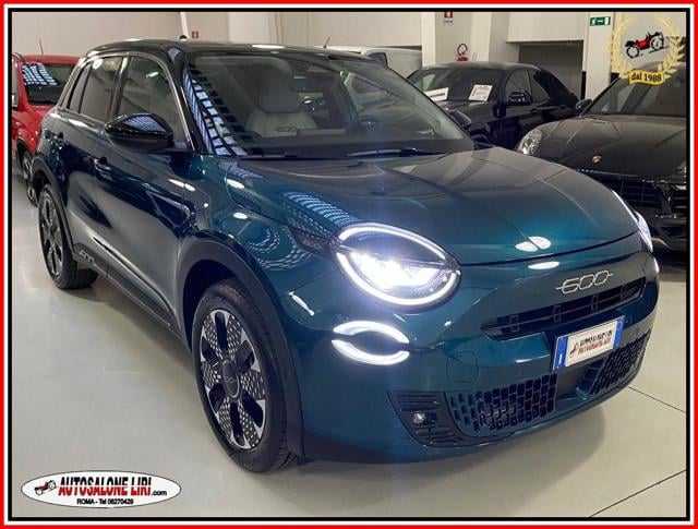 Fiat 600 Hybrid 145 CV DCT MHEV La Prima - foto 2 di 4