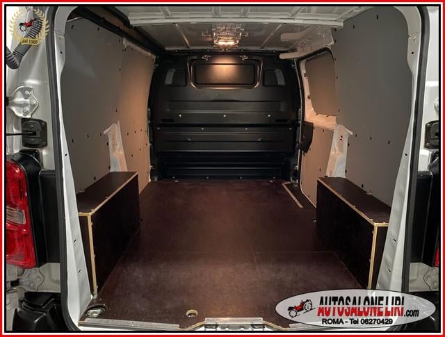 Fiat Scudo 1.5 BlueHDi 120 CV PL-TN Furgone Business, del 2023, 62.100 km, in vendita a Roma (RM)