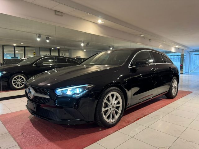 Mercedes-Benz CLA 200 Shooting Brake 200d auto STUPENDA*TELECAMERA DI PA - foto 3 di 4