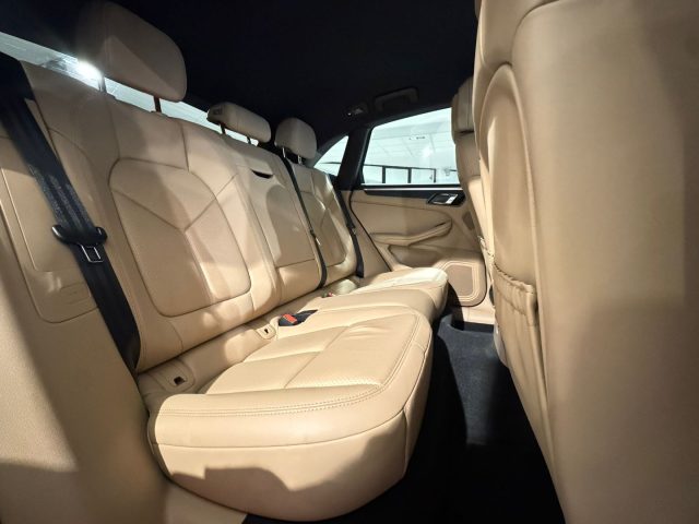 Porsche Macan 2.0 245cv pdk STUPENDA*UNICO PROPRIETARIO*KM CERTI usato a CONEGLIANO