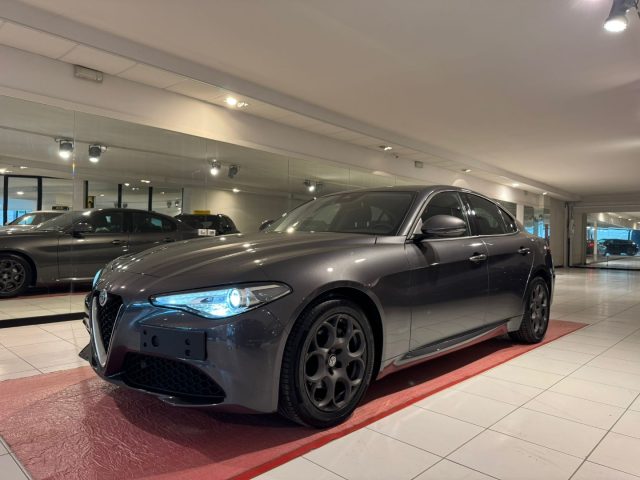 Alfa Romeo Giulia 2.2 t 160cv auto STUPENDA*UNICO PROPRIETARIO - foto 2 di 4