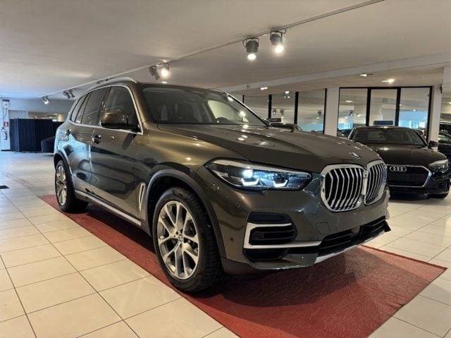 BMW X5 xdrive30d mhev 48V xLine auto STUPENDA*CRUISE ADAT, del 2022, 58.600 km, in vendita a Conegliano (TV)