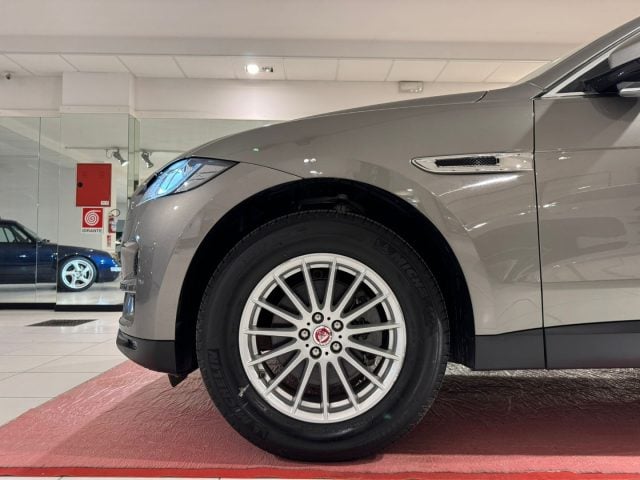 Jaguar F-Pace 2.0d i4 180cv my20 STUPENDA*UNICO PROPRIETARIO - foto 4 di 14