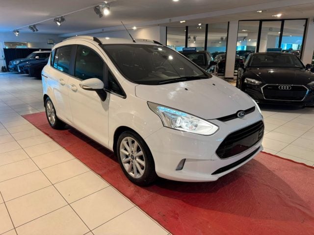 Ford B-Max 1.5 tdci 75cv E6 MANUALE*NEO PATENTATI*PORTIERE SC, del 2016, 98.900 km, in vendita a Conegliano (TV)