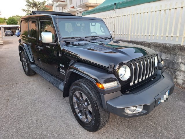 Jeep Wrangler Unlimited 2.2 Mjt II Overland Sky One usato a GROTTAMINARDA