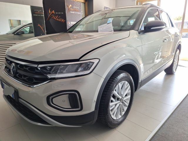 Volkswagen T-Roc 1.0 TSI Life - foto 4 di 4