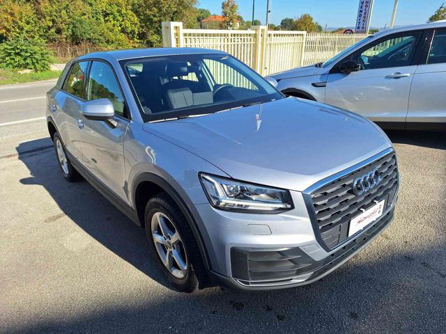 Audi Q2 35 TDI quattro S tronic Business - foto 3 di 4