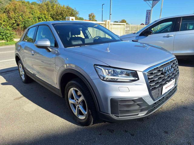 Audi Q2 35 TDI quattro S tronic Business - foto 2 di 4