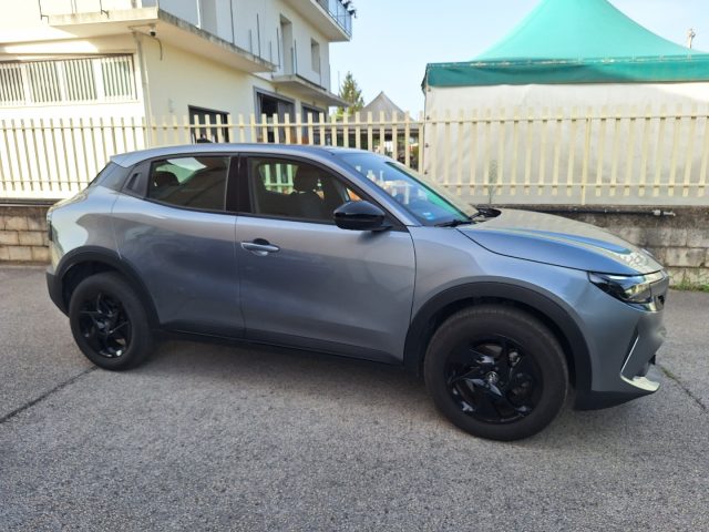 Alfa Romeo Junior 1.2 136 CV Hybrid eDCT6 - foto 3 di 4