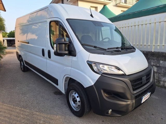 Fiat Ducato 35 2.2 Mjt 140CV PLM-TA Furgone *L3H2* usato a GROTTAMINARDA