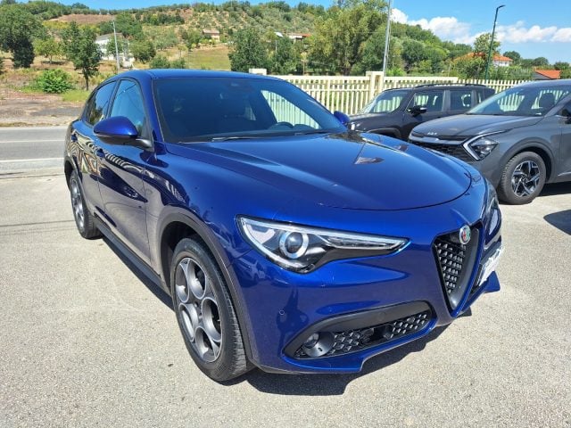 Alfa Romeo Stelvio 2.2 Turbodiesel 190 CV AT8 Q4 Sprint, del 2022, 110.900 km, in vendita a Grottaminarda (AV)