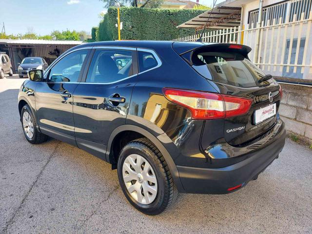 Nissan Qashqai 1.2 DIG-T Visia - foto 3 di 4