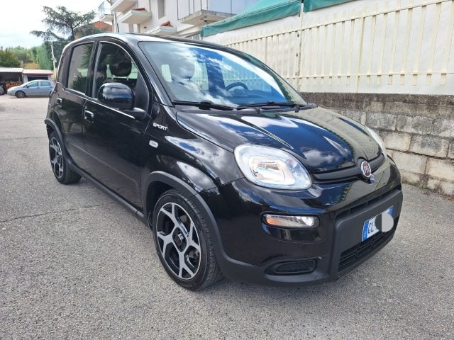 Fiat Panda 1.0 FireFly S&S Hybrid Sport - foto 2 di 4