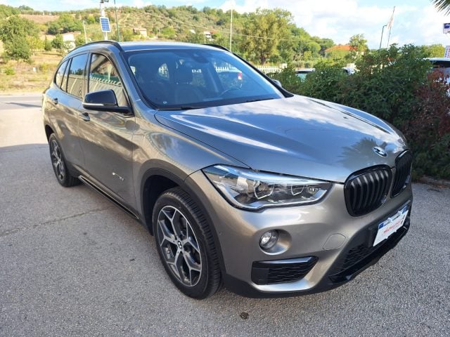 BMW X1 sDrive18d xLine - foto 3 di 4