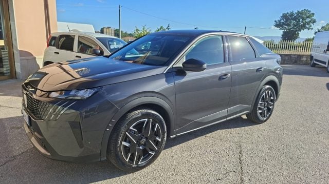 Peugeot 3008 Hybrid 136 e-DCS6 Allure, del 2024, 10.000 km, in vendita a Grottaminarda (AV)